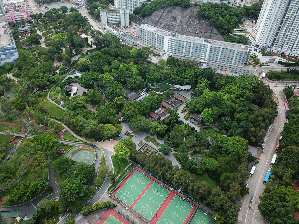 Helyére a hongkongi kormány egy parkot (Walled City Park) épített. 