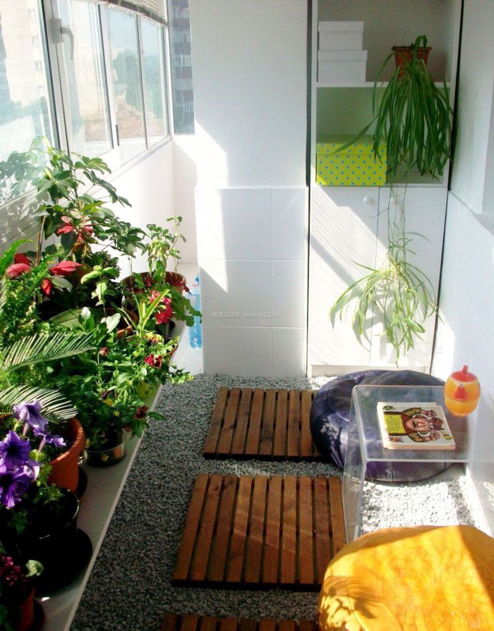 Télikert az erkélyen